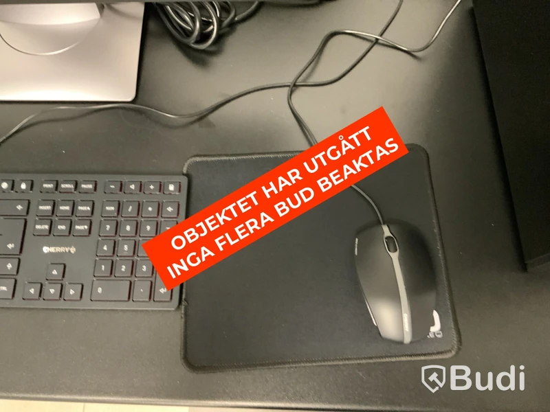 Stationär dator HP EliteDesk 800 G3 inkl. skärm