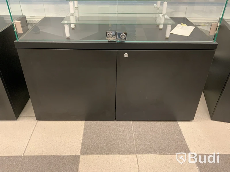 Displayskåp i glas