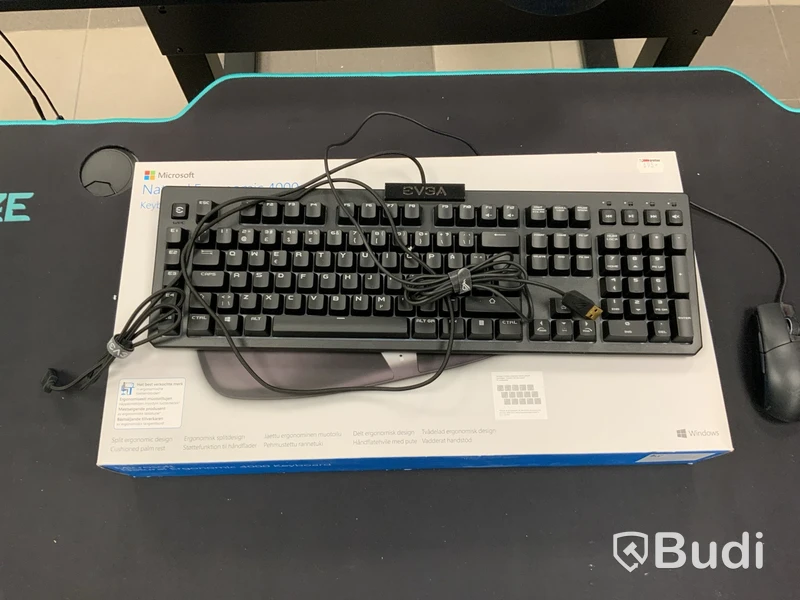 Höj och sänkbart gamingskrivbord inkl. stol