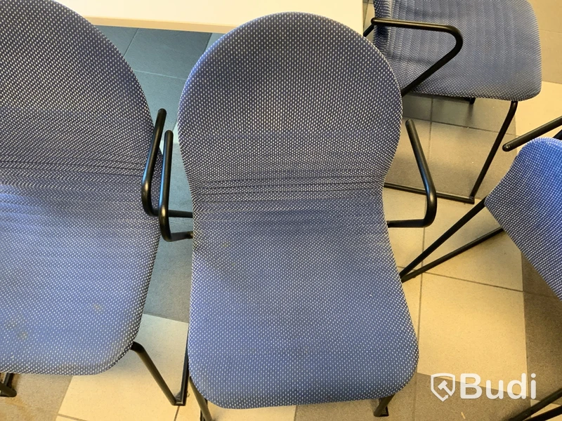 Konferensbord inkl. 7 st stolar och dokumentskåp