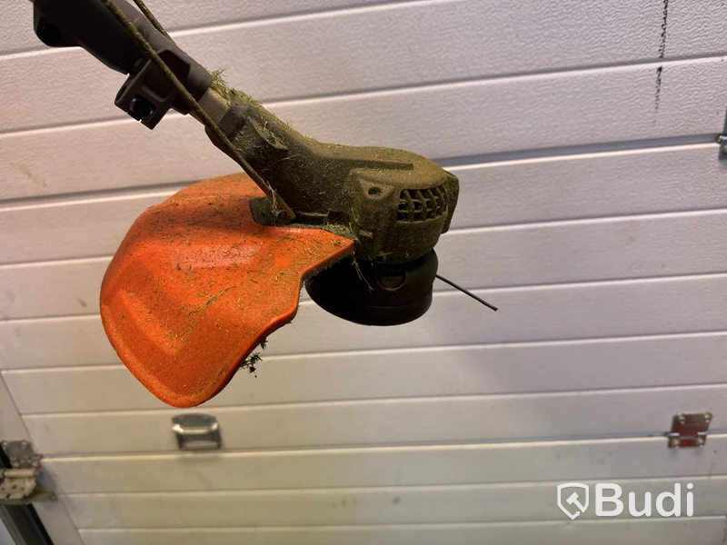 Grästrimmer Husqvarna 215iL