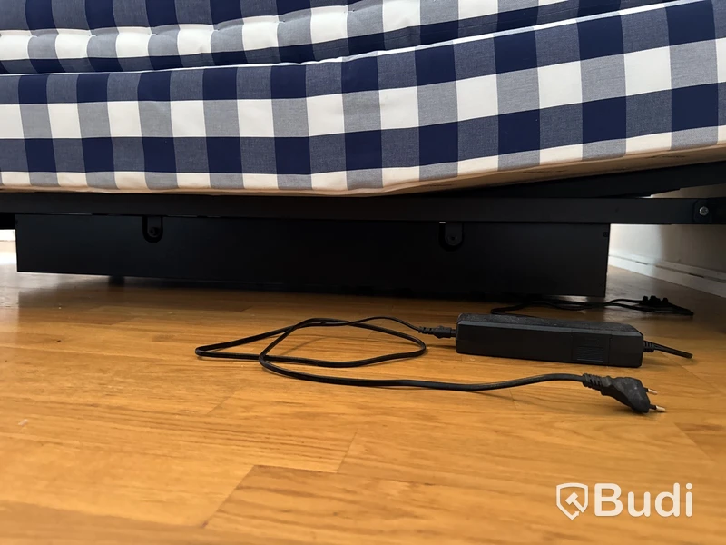 Säng Hästen Adjustable Medium -2024