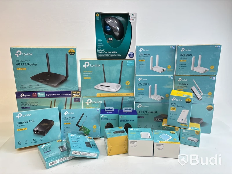 Parti med diverse IT-tillbehör TP-link