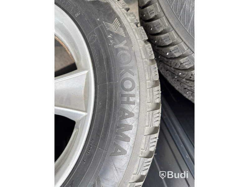 Kompletta vinterhjul Fiat Doblo (185/65R15)