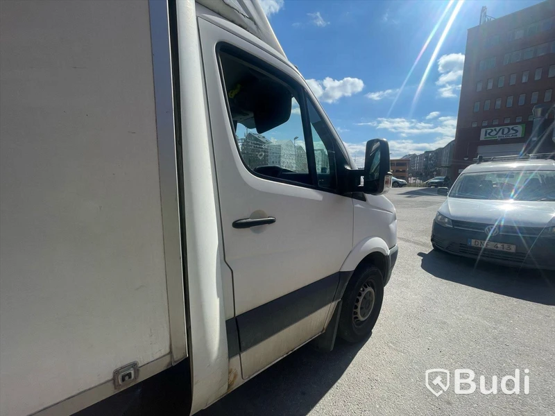 Lätt lastbil Volkswagen Crafter Chassi 35 2.0 TDI -2011 | Bakgavellyft | Manuell