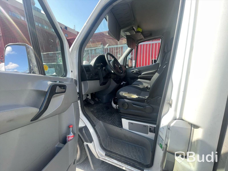 Lätt lastbil Volkswagen Crafter Chassi 35 2.0 TDI -2011 | Bakgavellyft | Manuell