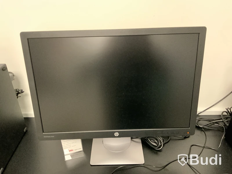 Stationär dator HP EliteDesk 800 G3 inkl. skärm