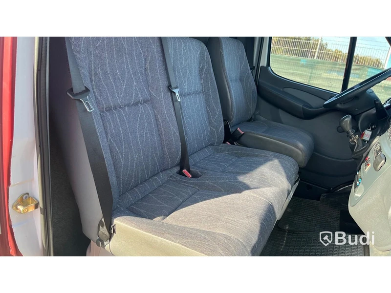 Skåpbil Mercedes-Benz Sprinter -2001 | 416 CDI | Manuell |156hk