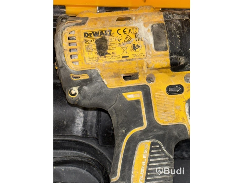 Verktygspaket Dewalt, DCF887, DCD777