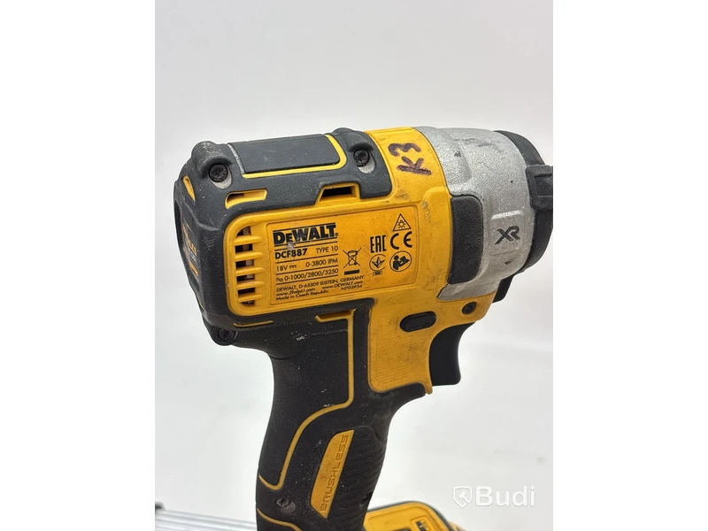 Verktygspaket Dewalt, DCF887, DCD796