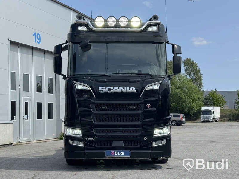 Tridemväxlare Scania R660 8x4-4 -2021 | Full luft | 16.4 | Nybesiktigad