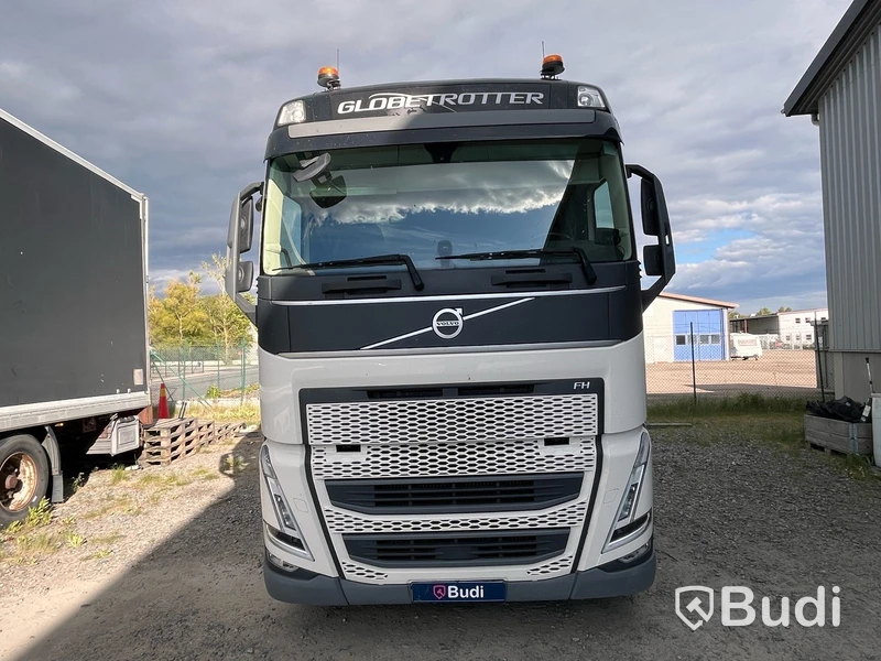 Dragbil VOLVO FH -2022 | 62 TT | 470HK | Guldavtal | Nybesiktigad!