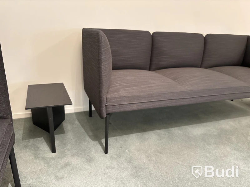Soffa med 2 st. sidobord