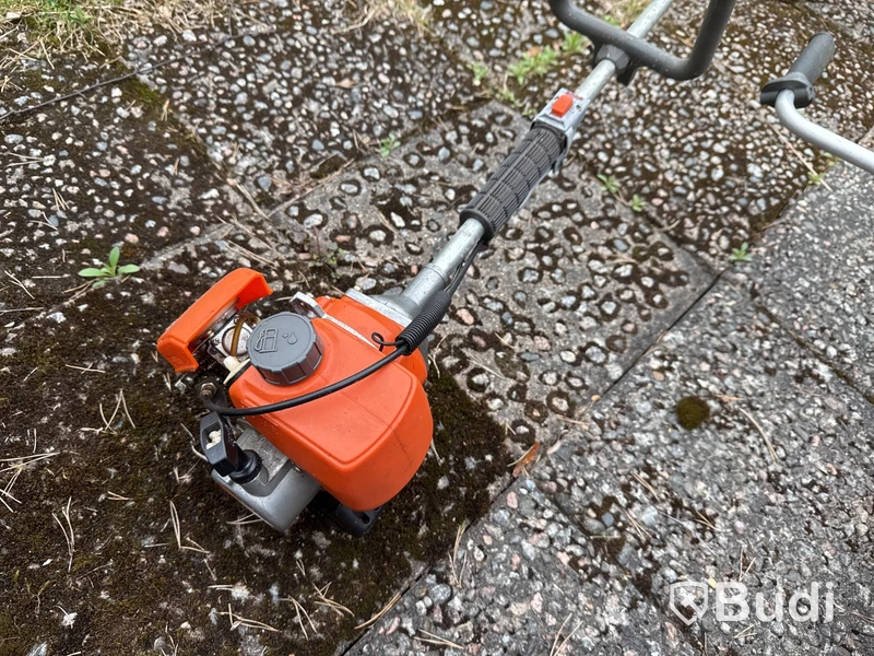 2 st grästrimmer Husqvarna