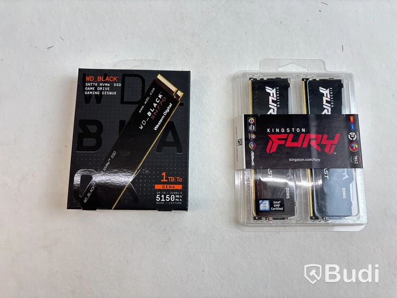 RGB-minne Kingston Fury och SSD Western Digital