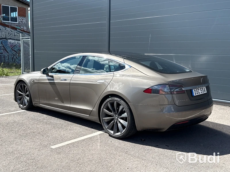 Tesla Model S | 70D | Fri SUC | 333 hk | 23903 mil | 2016