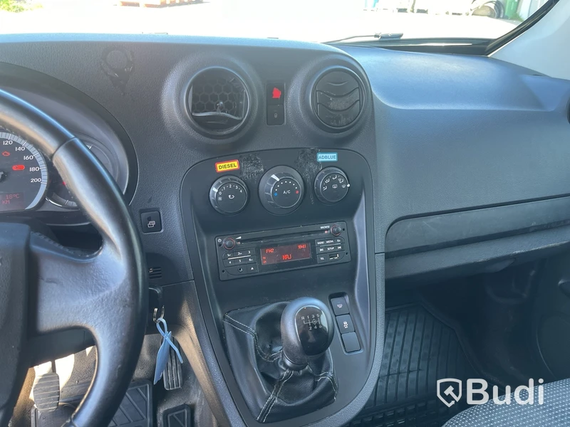 Skåpbil Mercedes-Benz Citan 109 CDI -2021 | Dragkrok | Lång