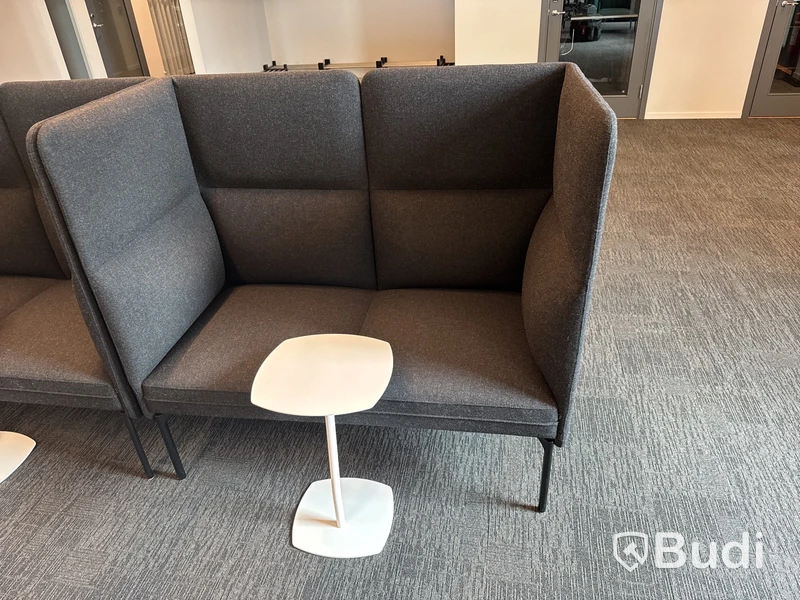 Ljudabsorberande soffa Fora form och bord