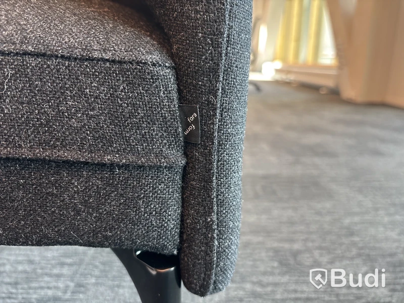 Ljudabsorberande soffa Fora Form och bord