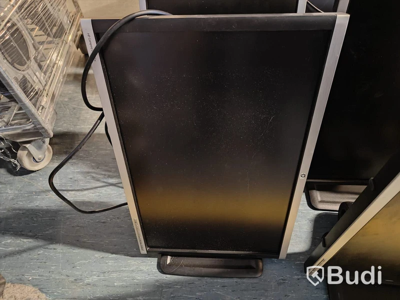 10 st. LCD-skärmar HP Compaq LA2405x