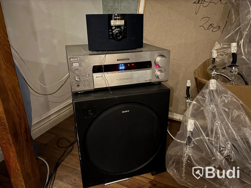 Subwoofer och förstärkare Sony