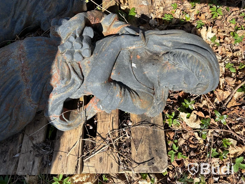 4 st. Statyer, kvinnor fyra säsonger, reparationsobjekt