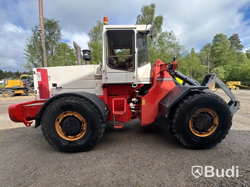Hjullastare Ljungbymaskin L18 -02 (3100h)
