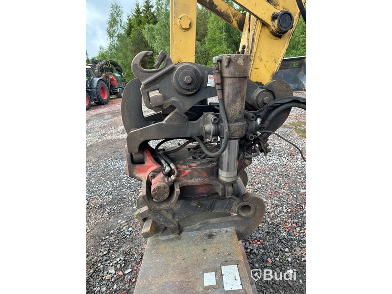 Bandgrävare Caterpillar 312 -96 (13425h)