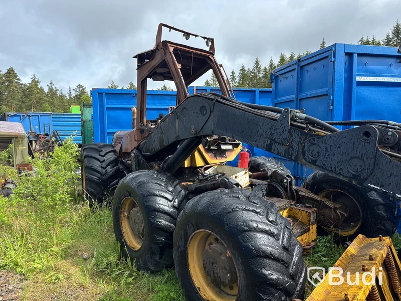 Skördare Ecolog 580B -05 (19000h) brunnit skrotdelsmaskin