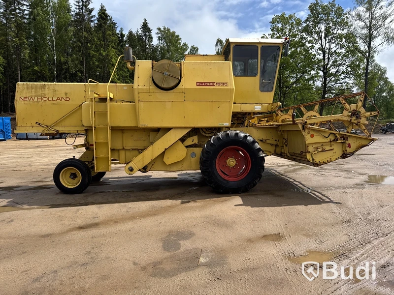 Skördetröska New Holland Clayson 1530 -79 (2925h)