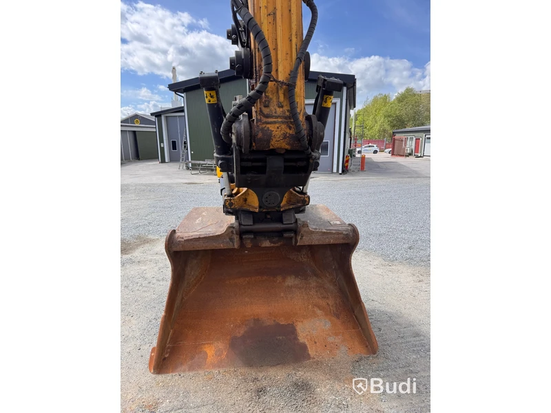 Bandgrävmaskin LiuGong CLG922E -2018 (6098H)