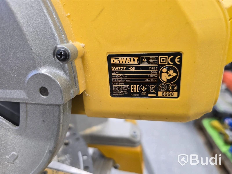 Kap- och gersåg | Dewalt DW777