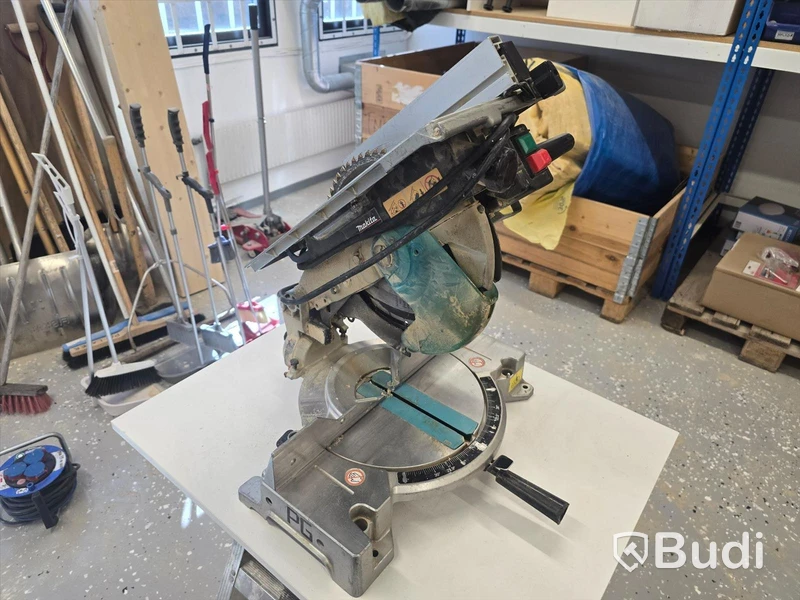 Bordssåg | Makita LH 1040F