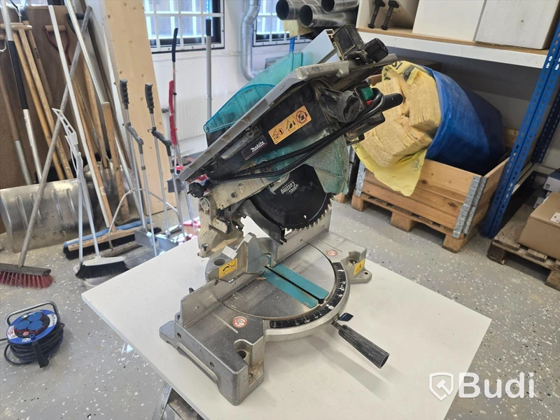 Bordssåg | Makita LH 1040F