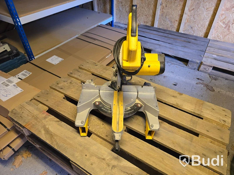 Kap- och gersåg | Dewalt DW707