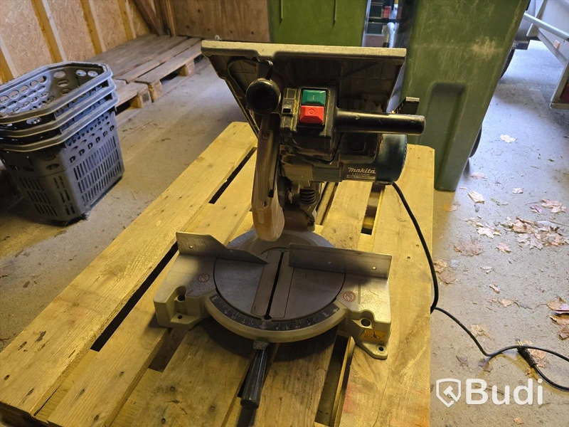 Bordssåg | Makita LH 1040F