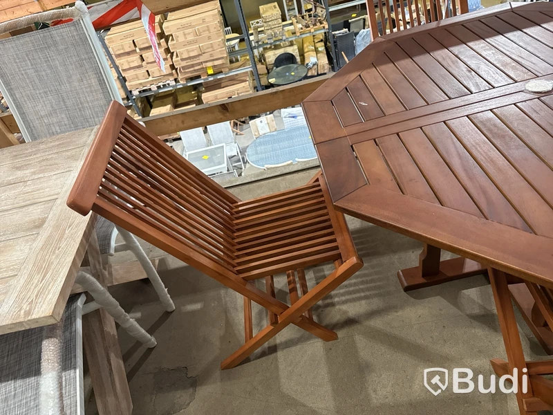 Bord octagon Mahogny med 4 st. stream stolar
