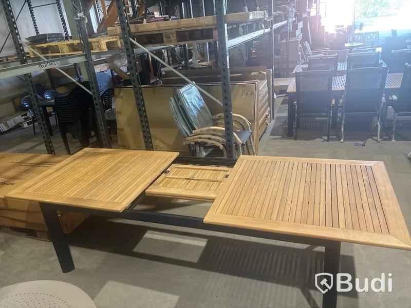 Visningsexemplar Bord i Teak