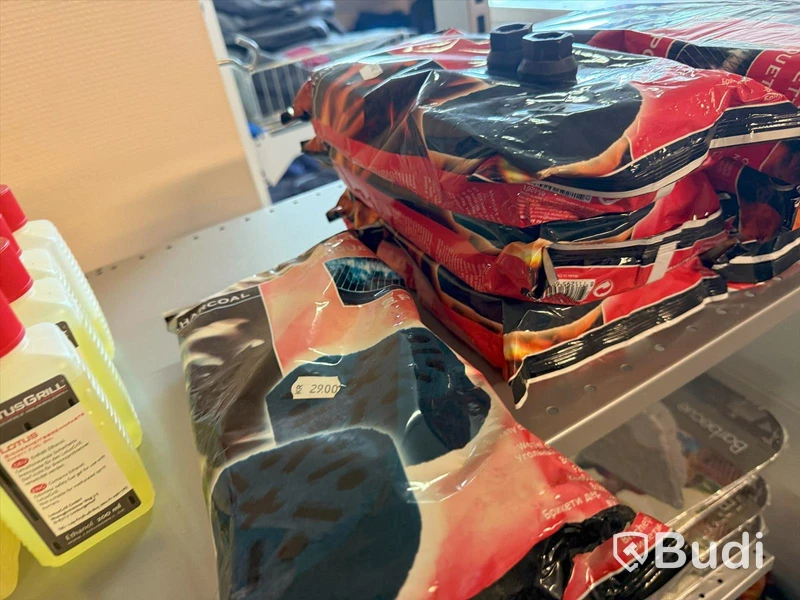 Ny Sektion med grillar, terrassvärmare, grilltillbehör