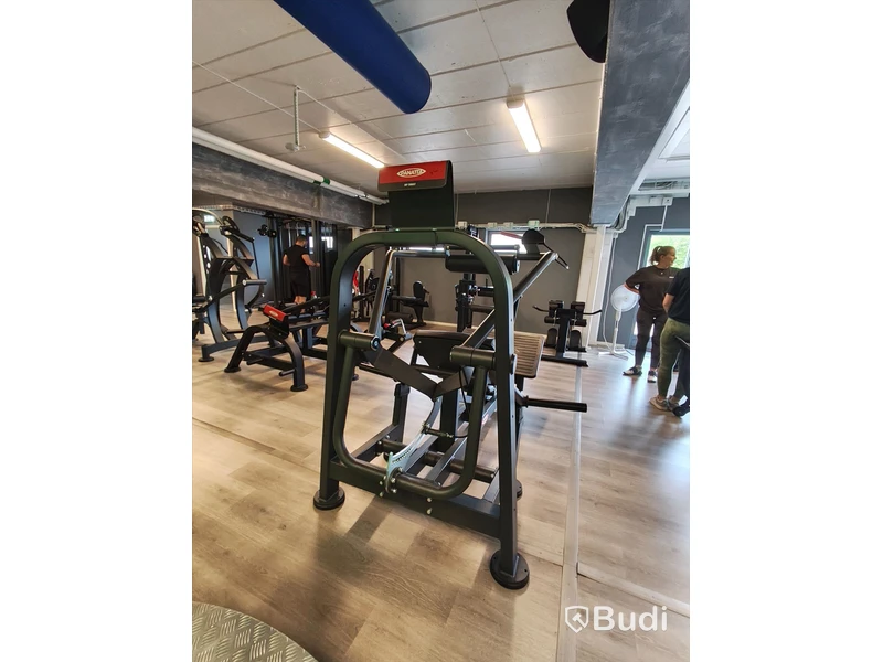 1 st Hip Thrust