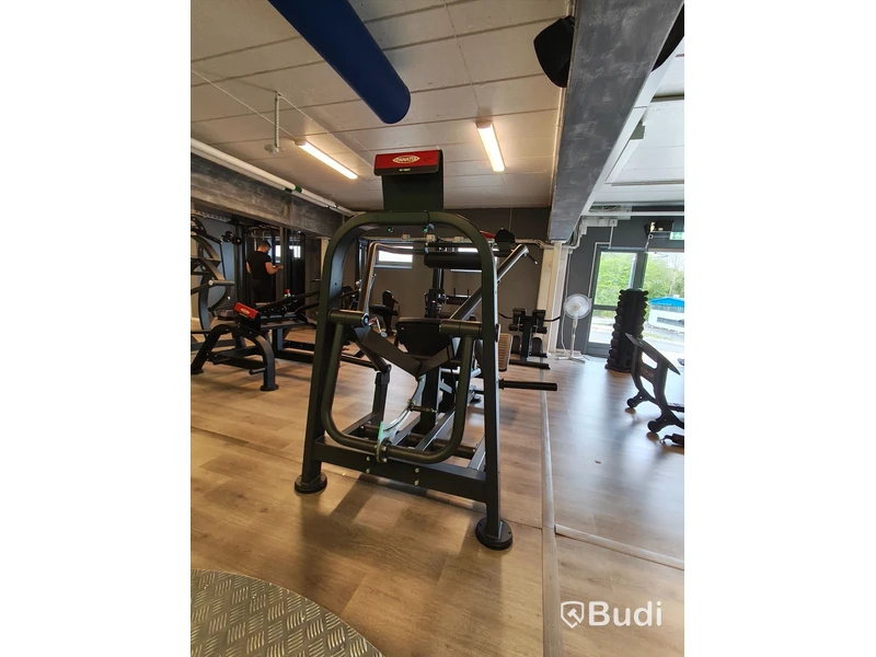 1 st Hip Thrust