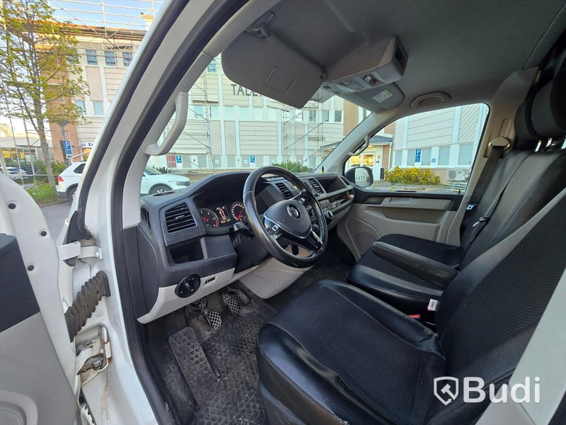 Volkswagen Transporter TDI | 2016 | 10744 mil