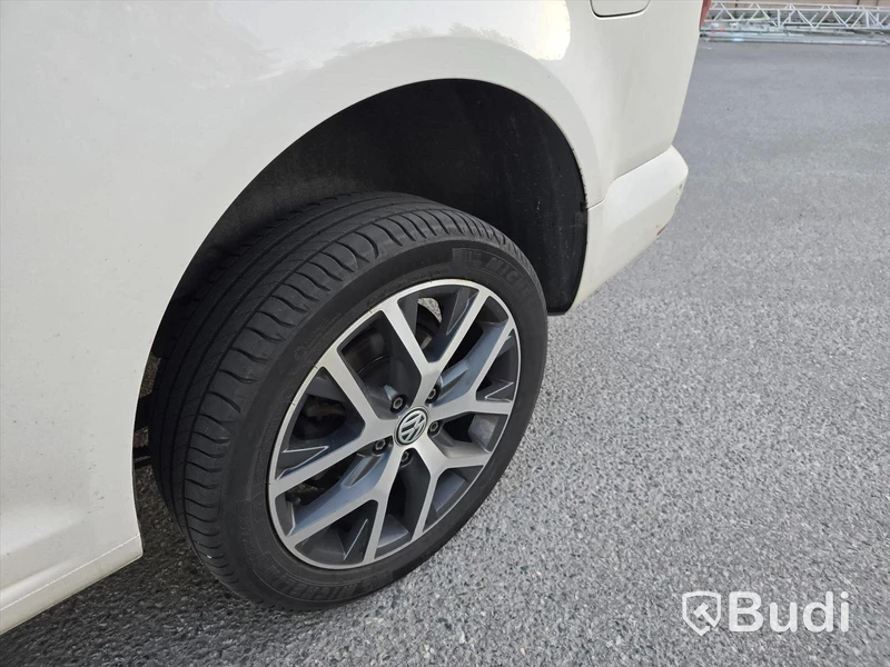 Volkswagen Caddy Maxi | 2020 | 16638 mil