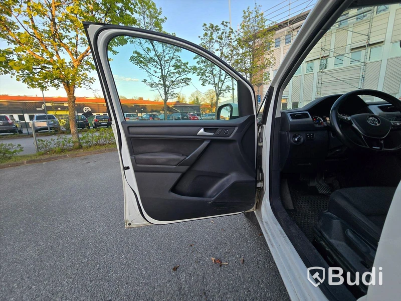 Volkswagen Caddy Maxi | 2020 | 16638 mil