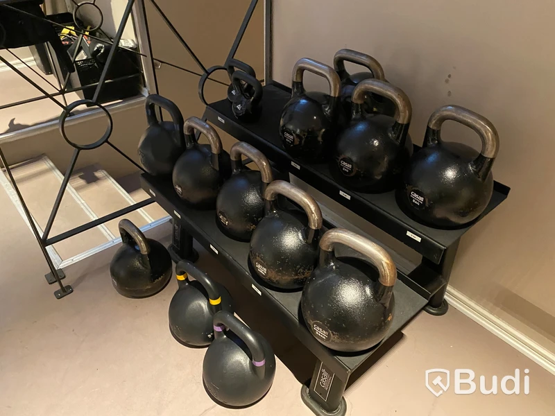 Casall Kettlebell set 14 st ink ställning