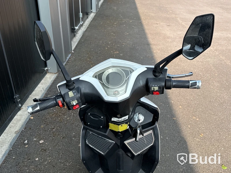 Elmoped Leijona 1300+ -2021 | Reparationsobjekt