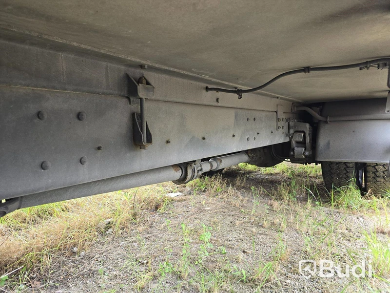 Lastbil | VOLVO FL615 H 4X2 | 2002 | DIESEL | Reparationsobjekt