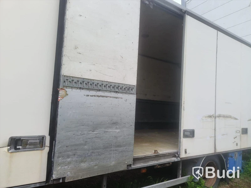 Lastbil | VOLVO FL612 | 2001 | DIESEL | Reparationsobjekt