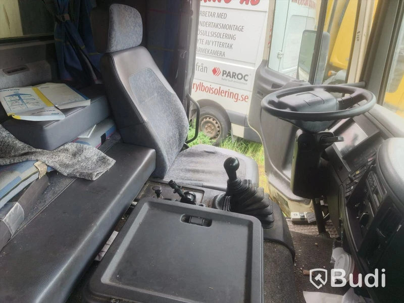 Lastbil | VOLVO FL612 | 2001 | DIESEL | Reparationsobjekt