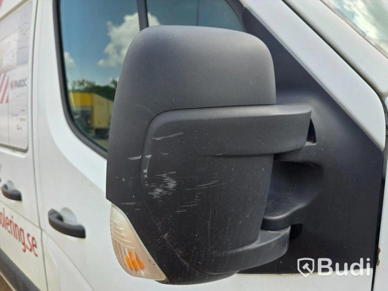 Personbil | NISSAN NV400 | 2013 | DIESEL | Reparationsobjekt